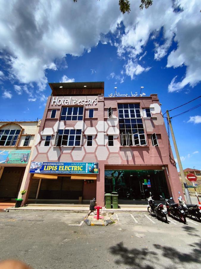 Hotel Bestari Kuala Lipis Esterno foto